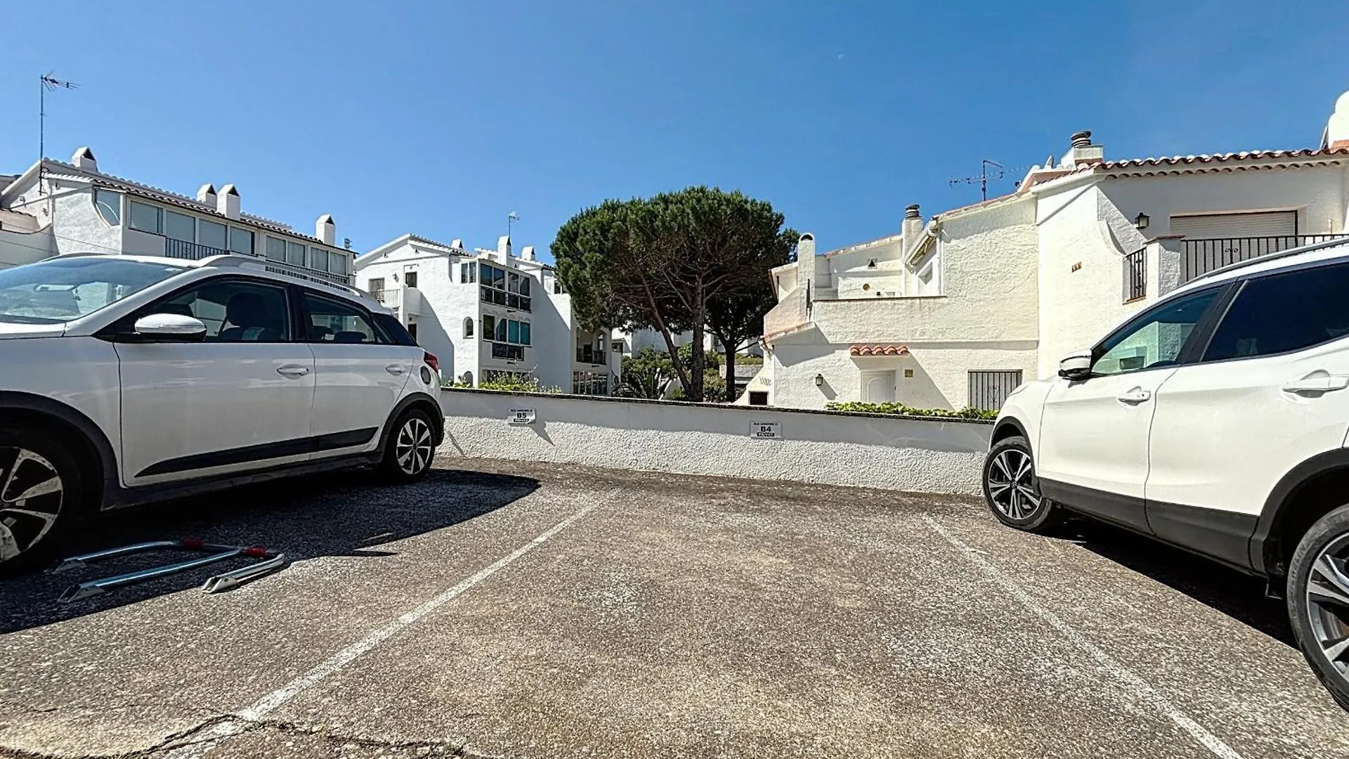 Jardins II - Bx Piso Con Piscina Comunitaria Lägenhet Rosas 0*,